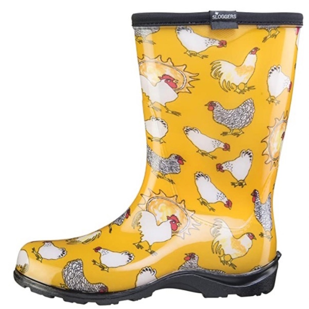 Rain boots / sloggers yellow CHICKENS!